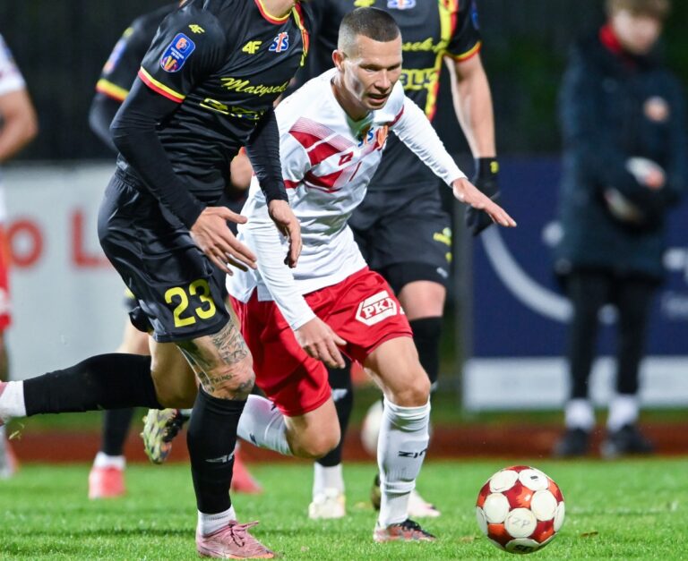 Read more about the article Puchar Polski nie dla nas: Znicz Pruszków – Korona Kielce – 0:3 (0:1)